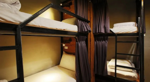 Кровать в общем номере (женский номер) Liuqiu Backpackers Hostel