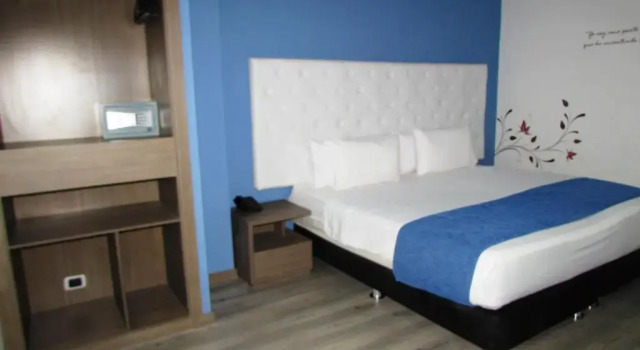 Номер Standard Plaza Miranda Hotel