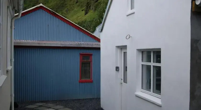 Charming House Vík, Забронировать Отель Вик 