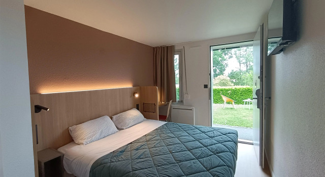 Двухместный номер Standard Premiere Classe Avignon Le Pontet