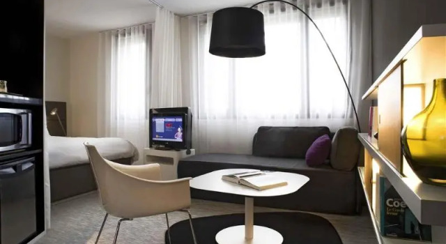 Номер Standard Novotel Suites Paris Issy Les Moulineaux