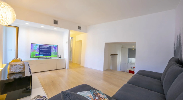 Paradiso del Lago Cristina, Book Apartment Hotels in Como with a Pool, Swimming Pool