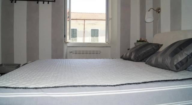 Casa Giangarè, Prenota Hotel Sarzana Liguria