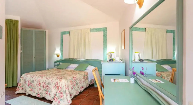 Двухместный номер Deluxe Villa Stefania с балконом Hotel Stefania Boutique Hotel by the Beach