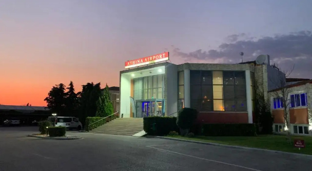 Athina Airport Hotel