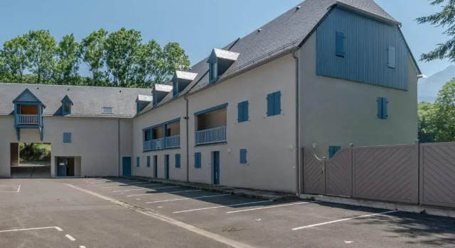 Appartement Bourisp, 3 pièces, 6 personnes - FR-1-296-301, Rezervasyon Daire Pyrenees National Park otoparklı oteller, Otopark