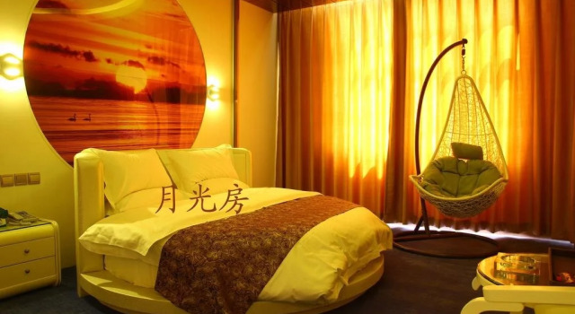 City Garden Renqiu Meishicheng Store, Book Hotel Renqiu Hebei