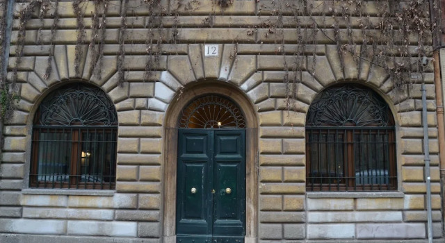 Fori Romani B&B, Забронировать Отель «постель и завтрак» Рим Лацио, рядом с Piazza della Madonna dei Monti
