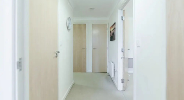 Roomspace Apartments-Courtyard Guildford