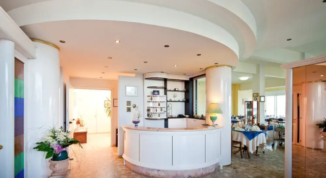 Hotel Florence, Rezerwuj Hotel Hotele w Romagna ze śniadaniem, Śniadanie