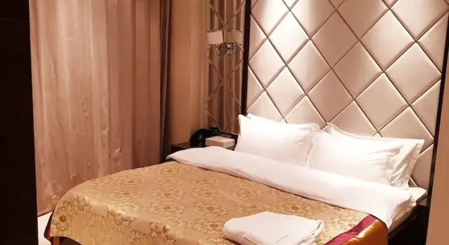 Номер Deluxe Отель Karon Palace