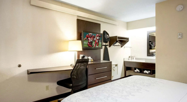 Двухместный номер Standard Red Roof Inn PLUS+ Baltimore-Washington DC/BWI Airport