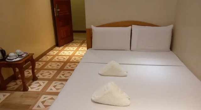Hotel La Maria, Reservar Hotel Hotéis de 3 estrelas em Guiuan, 3*