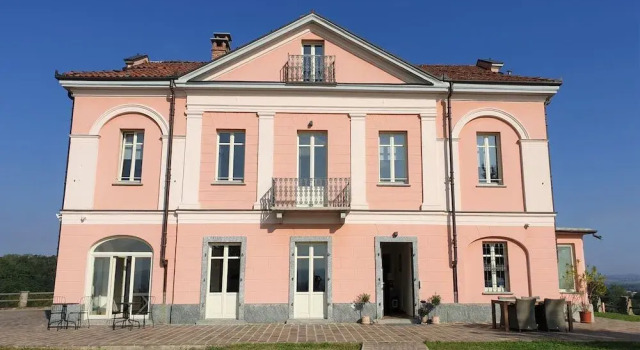 Villa Pumila B&B, Забронировать Отель «постель и завтрак» Отели Пьемонта 4 звезды, 4*