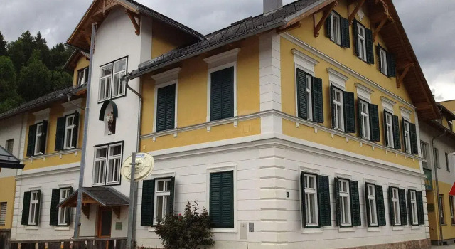 Fruehstueckspension Josefinum, Rezerwuj Hotel Bad Aussee Ausseerland