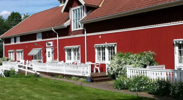 Röda Stallet B&B, Rezervați Bed and Breakfast Hjo Vättern