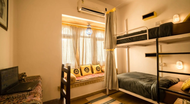 The Hosteller Jaisalmer, Забронировать Отель Отели штата Раджастхана с парковкой, Парковка