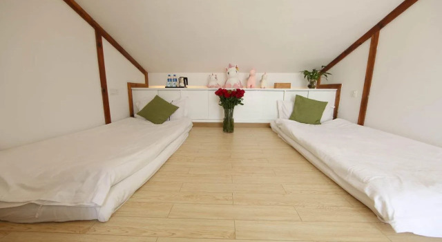 Dali Four Seasons Hostel, Book Hostel Cheap Hotels in da