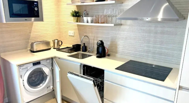 Студия Deluxe Sea to Sky Suites - Mijas Pueblo