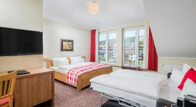 Четырёхместный семейный номер Standard Best Western Hotel Brunnenhof
