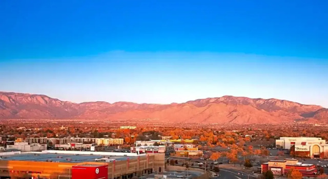 Двухместный номер Standard с видом на город Marriott Albuquerque