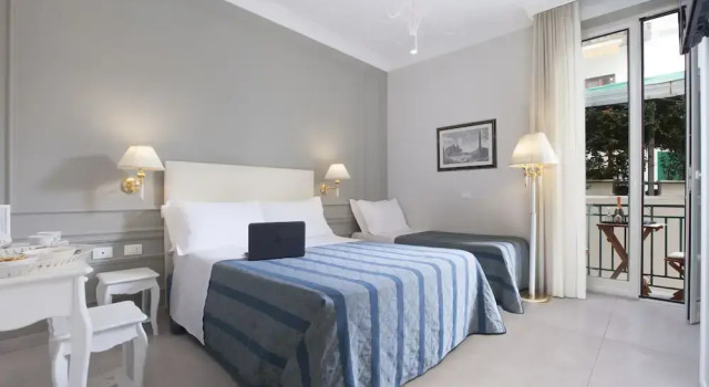 Superior Dreier Zimmer mit Balkon Ruins B&B