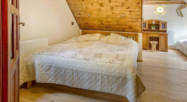 Rozstani Lrls025 in Svetl pod Je Tedem, Book Hotel Hoteller i Svetla pod Jestedem med parkering, Parkering