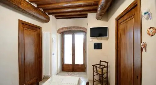 Agriturismo Villa Iris, Забронировать Вилла Коттеджи Кастельфранко-ди-Сопра, Коттедж
