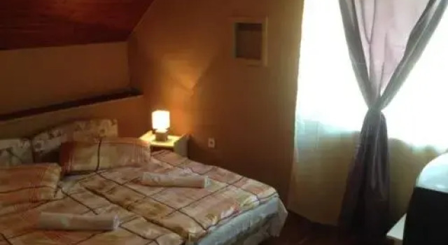 Fezőr Panzió és Étterem