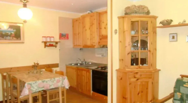 Коттедж On a Residence, Near the Lake, With Swimming Pool and Terrace