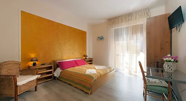 Apartment Leccesalento Bed And Breakfast