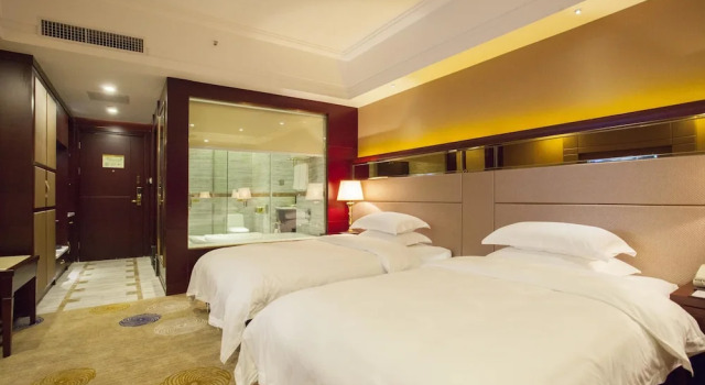 Двухместный номер Superior Waijing Gloria Grand Hotel Anhui