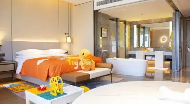 Номер Standard Wenzhou Airport Marriott