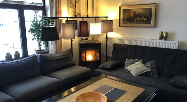 De Eifelhoeve, Rezervasyon Otel Amel Liege