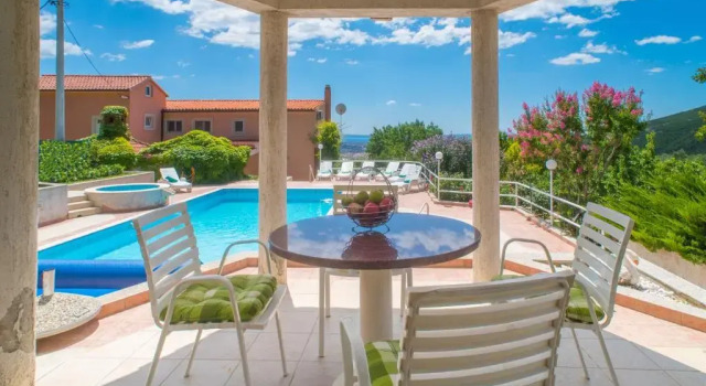 Вилла Villa Klara with 72 sqm pool and view on Split and islands