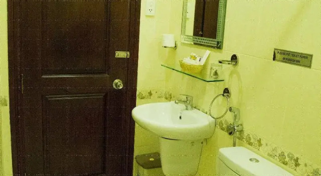 Двухместный номер Standard DDA Hotel District 1- Bùi Viện-Đề Thám Walking Street