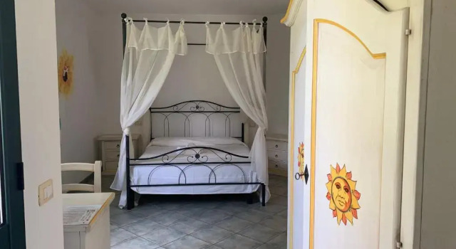 Трёхместный номер Standard с видом на бассейн Hotel La Ciaccia