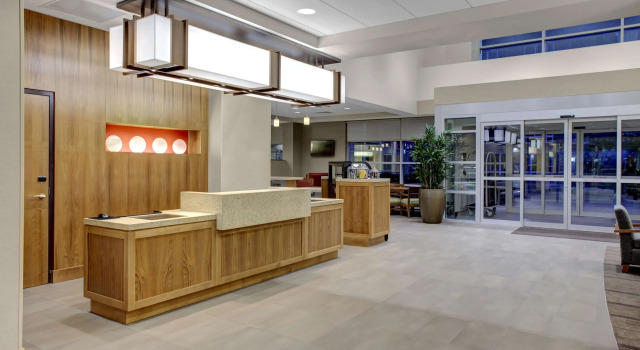 Hyatt Place Columbus, Rezervovat Hotel Columbus Mississippi