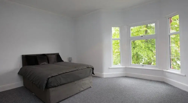 Crewe Rooms Ruskin Road