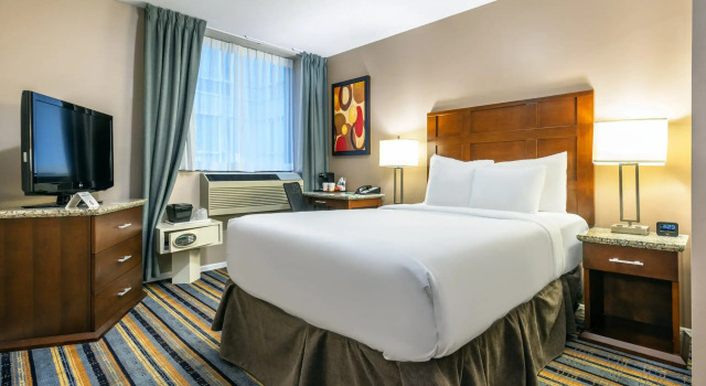 Номер Standard Quality Inn & Suites