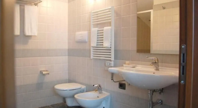 Трёхместный номер Standard с балконом Vea Resort Hotel
