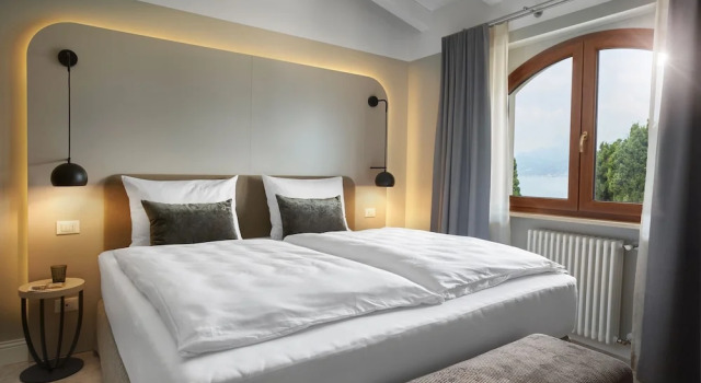 Номер Deluxe June Stay Lake Garda