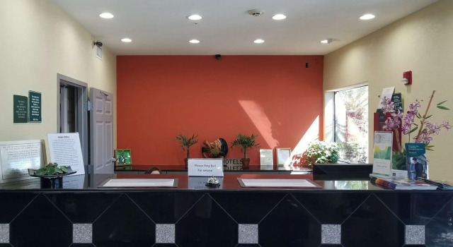 Quality Inn & Suites, Забронировать Отель СПА-отели Нью-Браунфелс, SPA-услуги