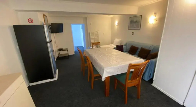 Апартаменты Ace Motor Lodge