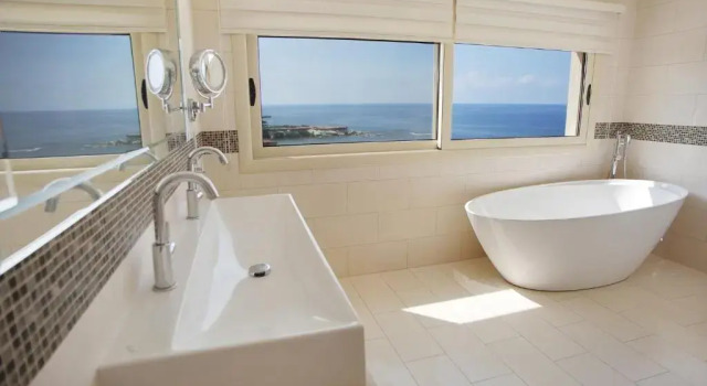 Вилла Seafront 5 Bedroom Villa Paradise in Sea Caves