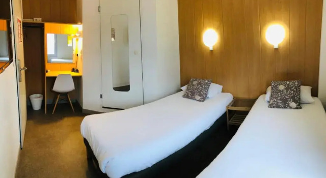 Двухместный номер Standard Fasthôtel Clermont-Ferrand Gerzat