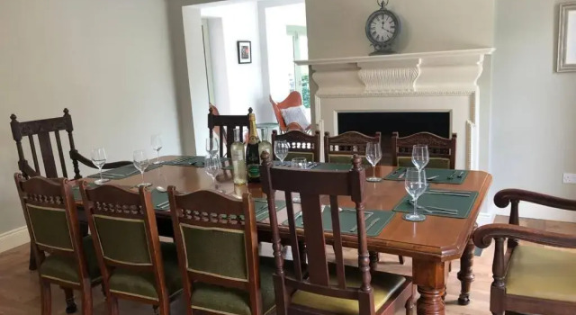 Ballyheifer House - a beautiful 5 bedroom home, Забронировать Отель Марафелт 