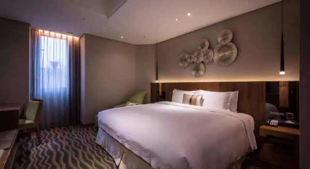 Номер Business Green World JianPei
