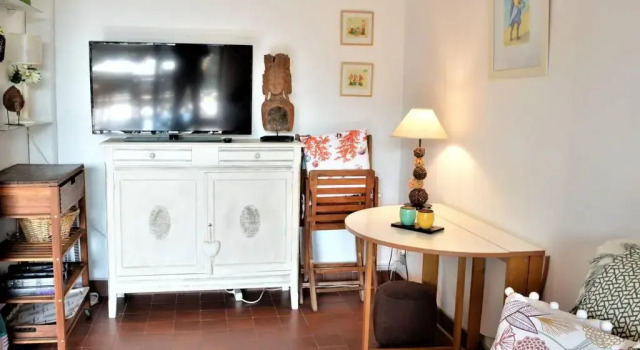 Appartement La Croix-Valmer, 2 pièces, 4 personnes - FR-1-226B-100, Забронировать Апартаменты/квартира Ла-Круа-Вальме Сен-Тропе залива, рядом с Plage de la Bouillabaisse