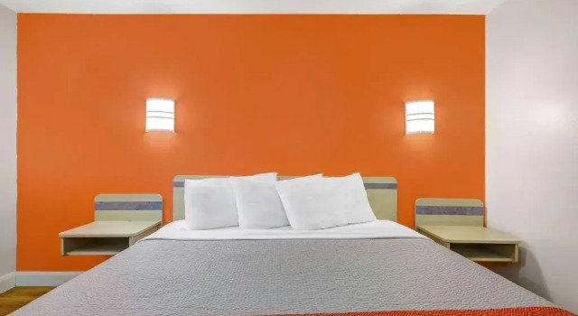 Suite Motel 6-Beaver, UT